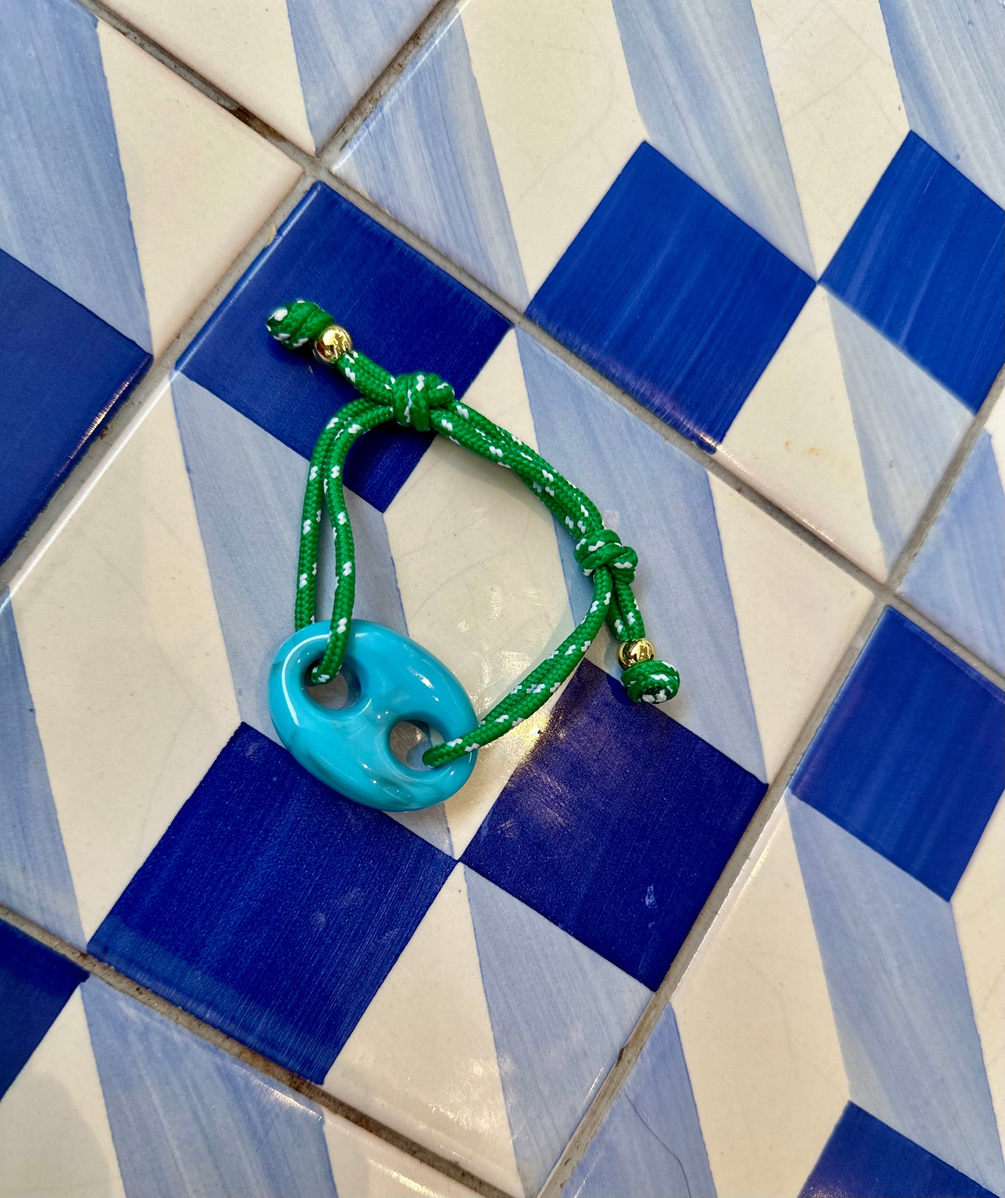 Colorful Resin Paracord Bracelet – Adjustable Rope Bracelet