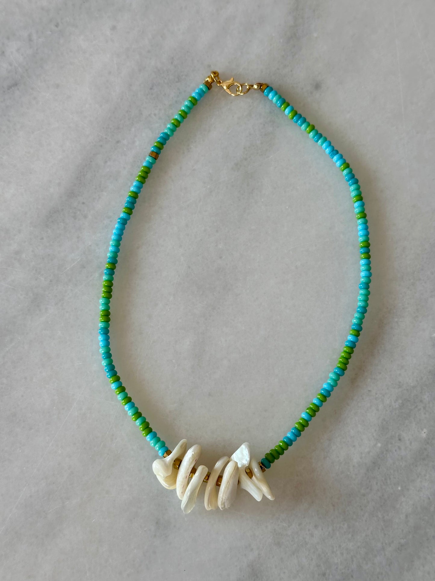 Zest – Mother of Pearl Beaded Necklace